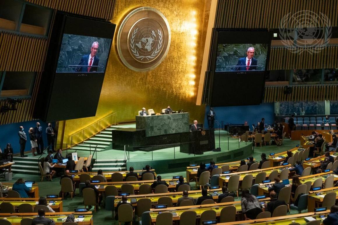 FNs generalforsamling åpnet sin 77. sesjon 13. september 2022 med det første plenumsmøte. Foto: UN Photo/Evan Schneider.